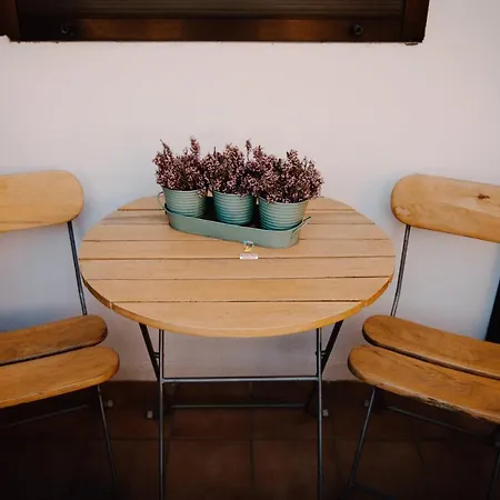 Apartamentos Maribel *
